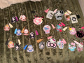 Lot de 22 porte clefs varié