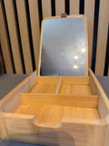 Organisateur et miroir inclus
