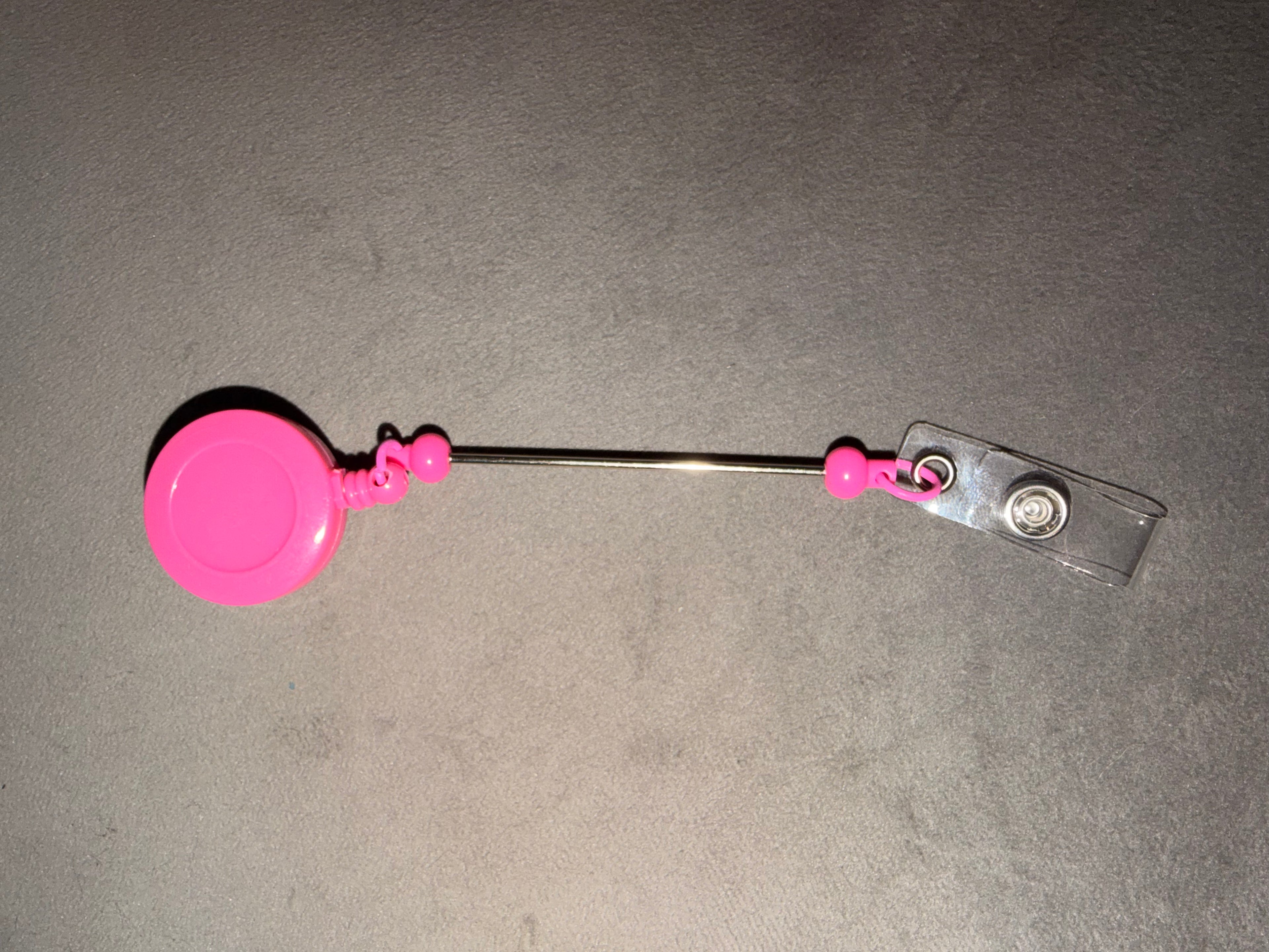Porte badge à personnaliser rose